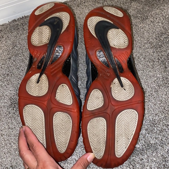 Nike Air Foamposite Pro “Crimson” Size: 13 - Picture 5 of 7